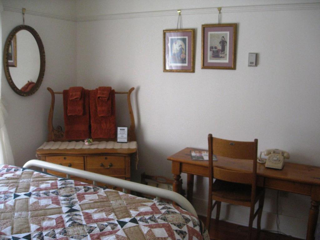 Sproule Heritage Bed & Breakfast Strathmore Kültér fotó
